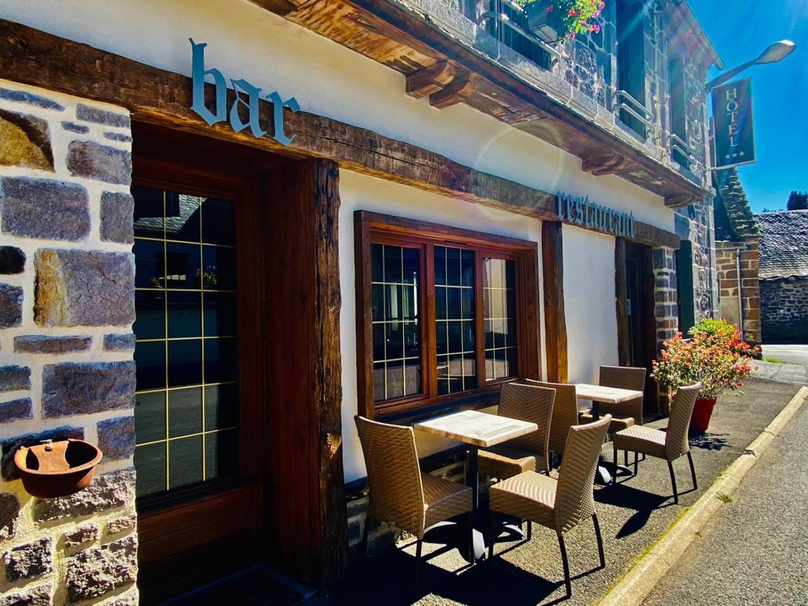 Hotel Restaurant Du Plomb Du Cantal Murat  Exterior photo