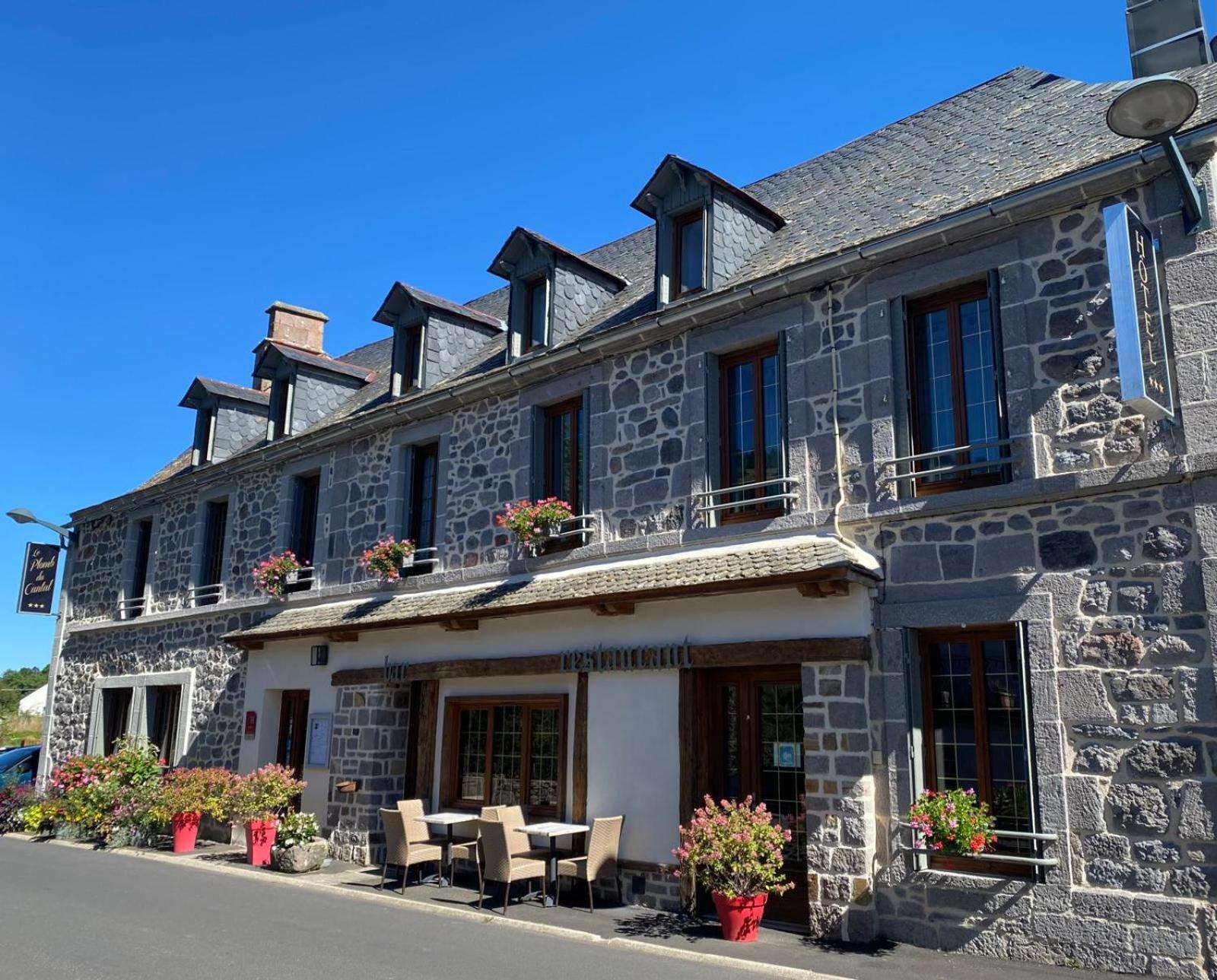 Hotel Restaurant Du Plomb Du Cantal Murat  Exterior photo